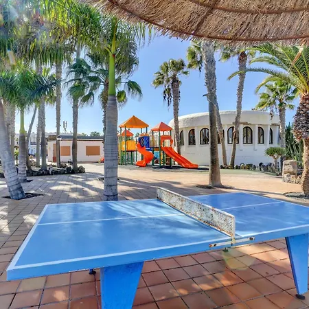 Oasis Duna _ Casa Aizea Pool Corralejo